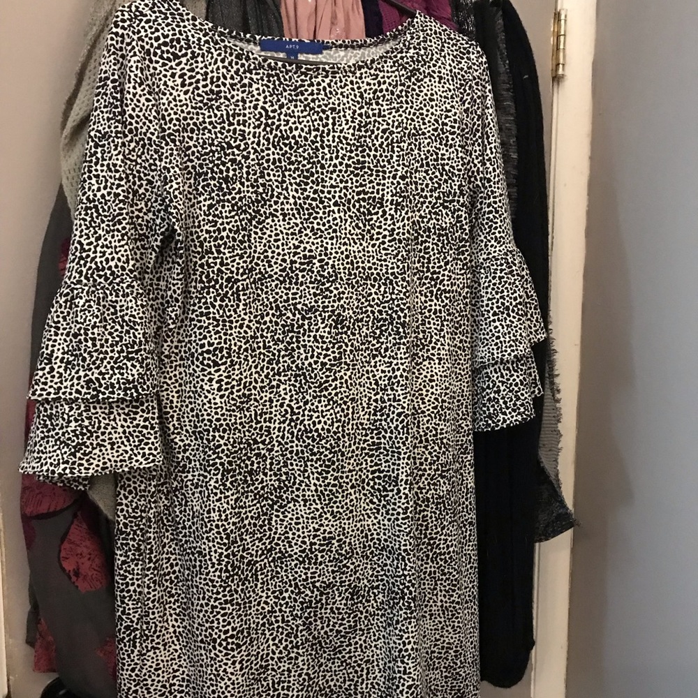Apt 9 dress